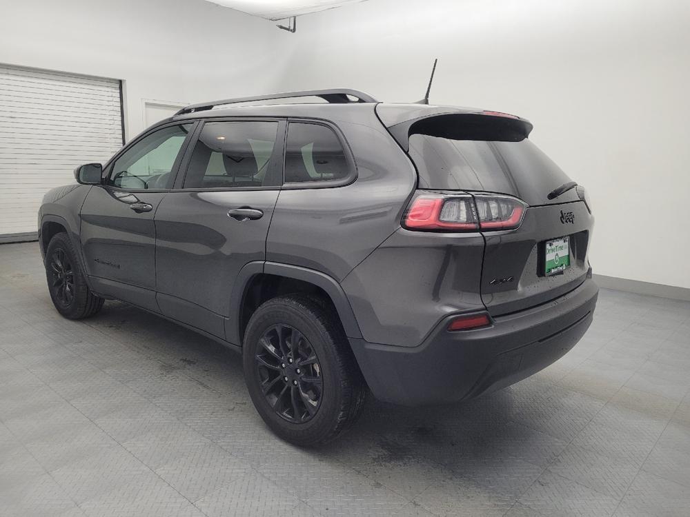used 2023 Jeep Cherokee car, priced at $25,095