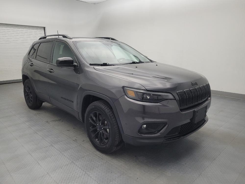 used 2023 Jeep Cherokee car, priced at $25,095