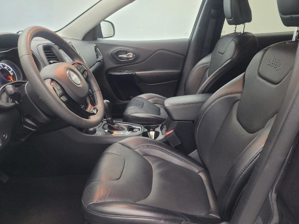 used 2023 Jeep Cherokee car, priced at $25,095