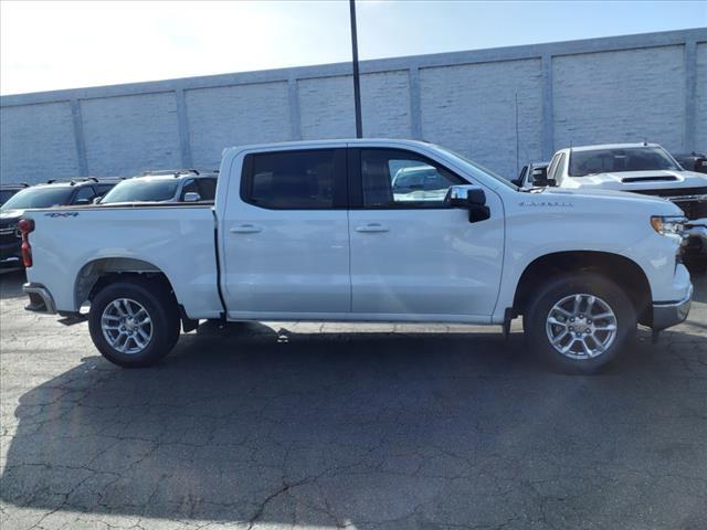 new 2024 Chevrolet Silverado 1500 car, priced at $45,995