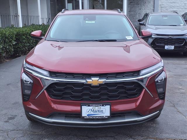 new 2025 Chevrolet Trax car, priced at $23,963