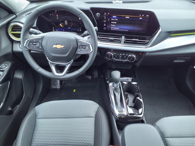 new 2025 Chevrolet Trax car, priced at $24,892