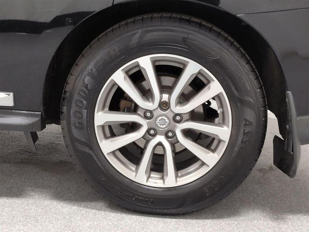 used 2014 Nissan Pathfinder car, priced at $4,995