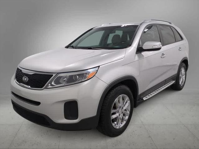 used 2015 Kia Sorento car, priced at $12,990