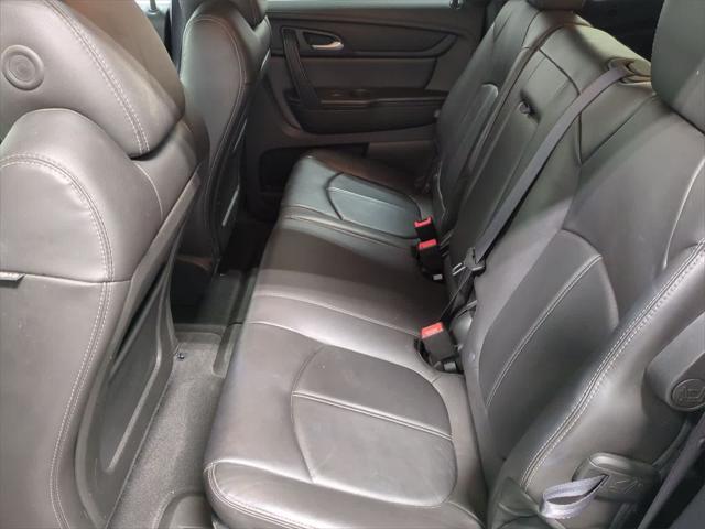 used 2015 Chevrolet Traverse car, priced at $12,000