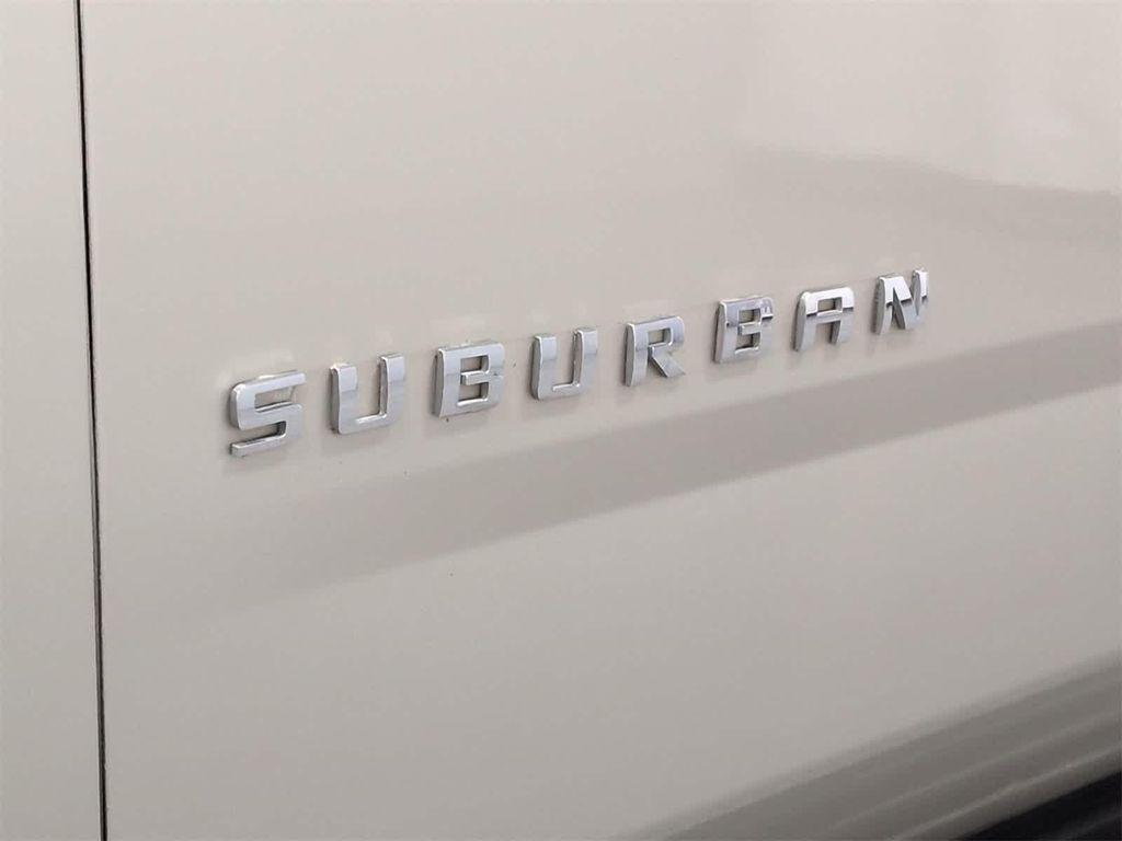 used 2015 Chevrolet Suburban car, priced at $15,000