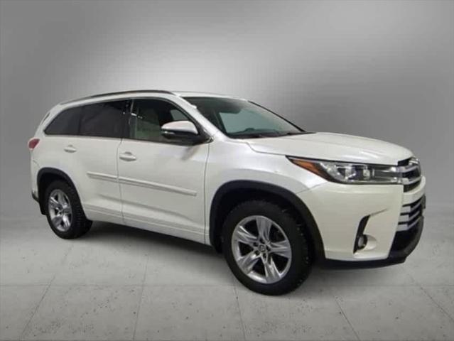 used 2017 Toyota Highlander car, priced at $21,750