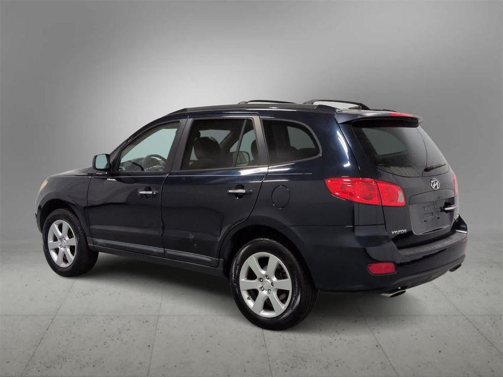 used 2009 Hyundai Santa Fe car, priced at $6,555