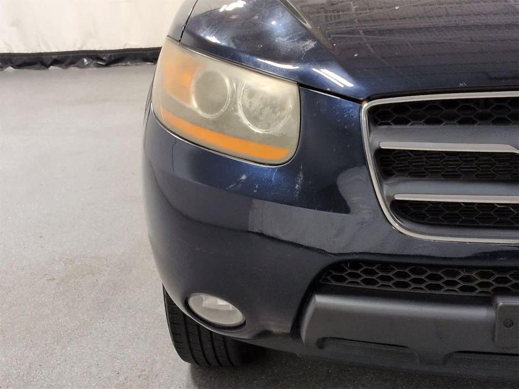 used 2009 Hyundai Santa Fe car, priced at $6,555