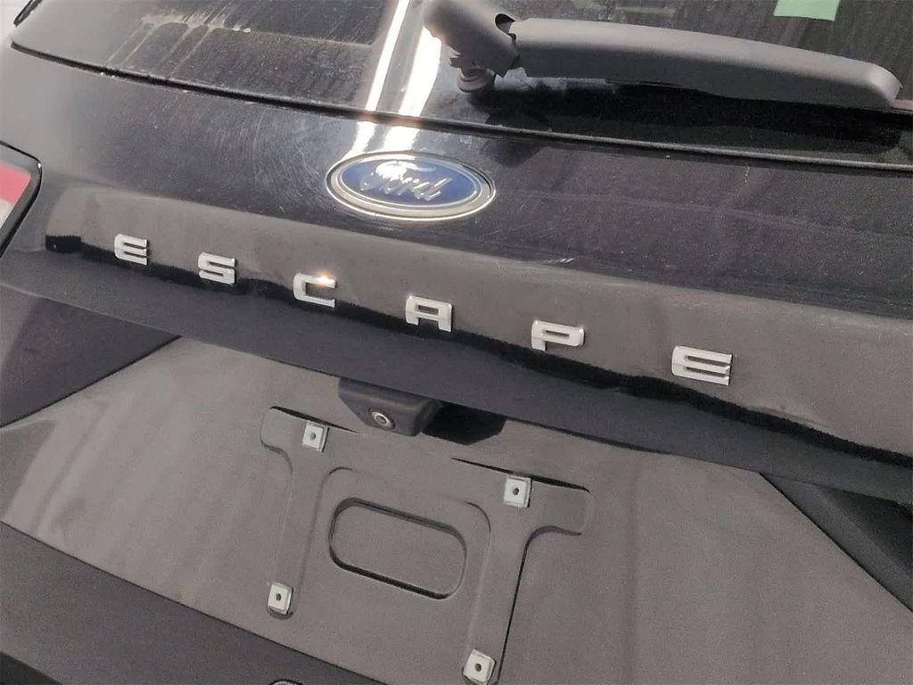 used 2020 Ford Escape car, priced at $13,333