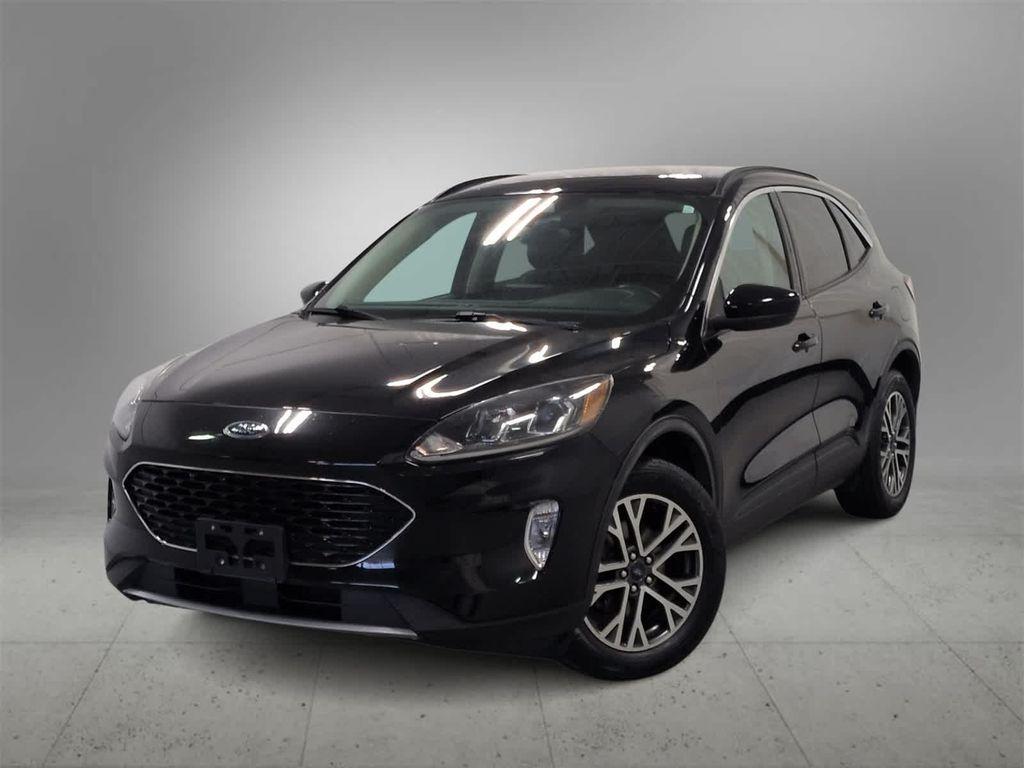 used 2020 Ford Escape car, priced at $13,333