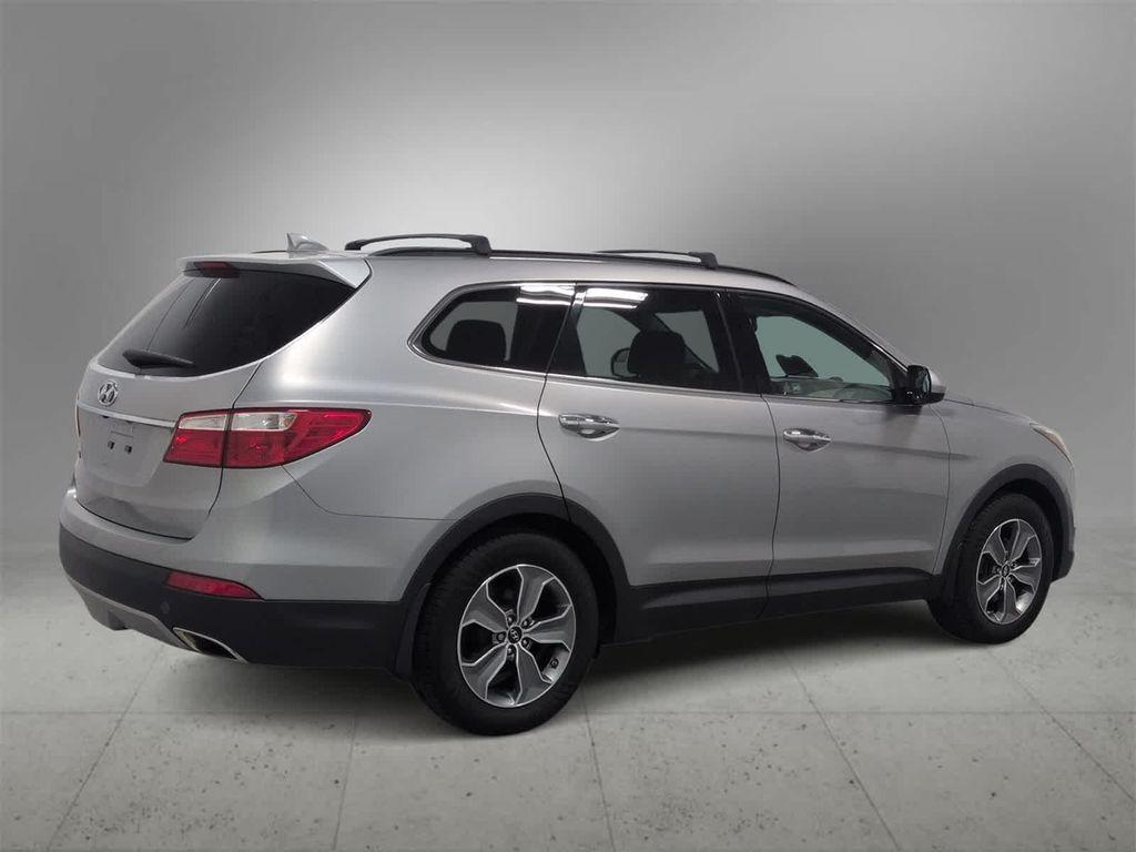 used 2015 Hyundai Santa Fe car, priced at $11,444