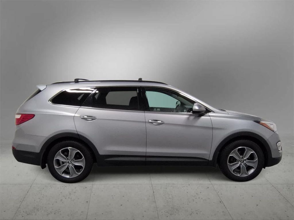 used 2015 Hyundai Santa Fe car, priced at $11,444