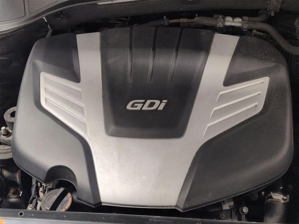 used 2015 Hyundai Santa Fe car, priced at $11,444