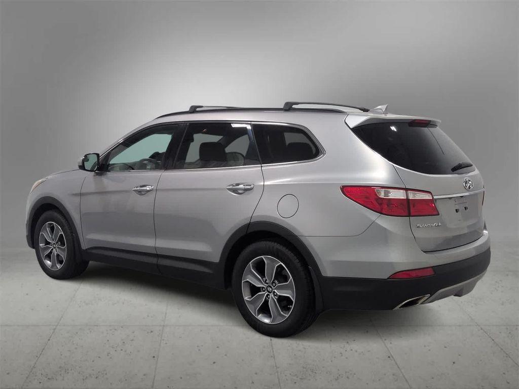 used 2015 Hyundai Santa Fe car, priced at $11,444