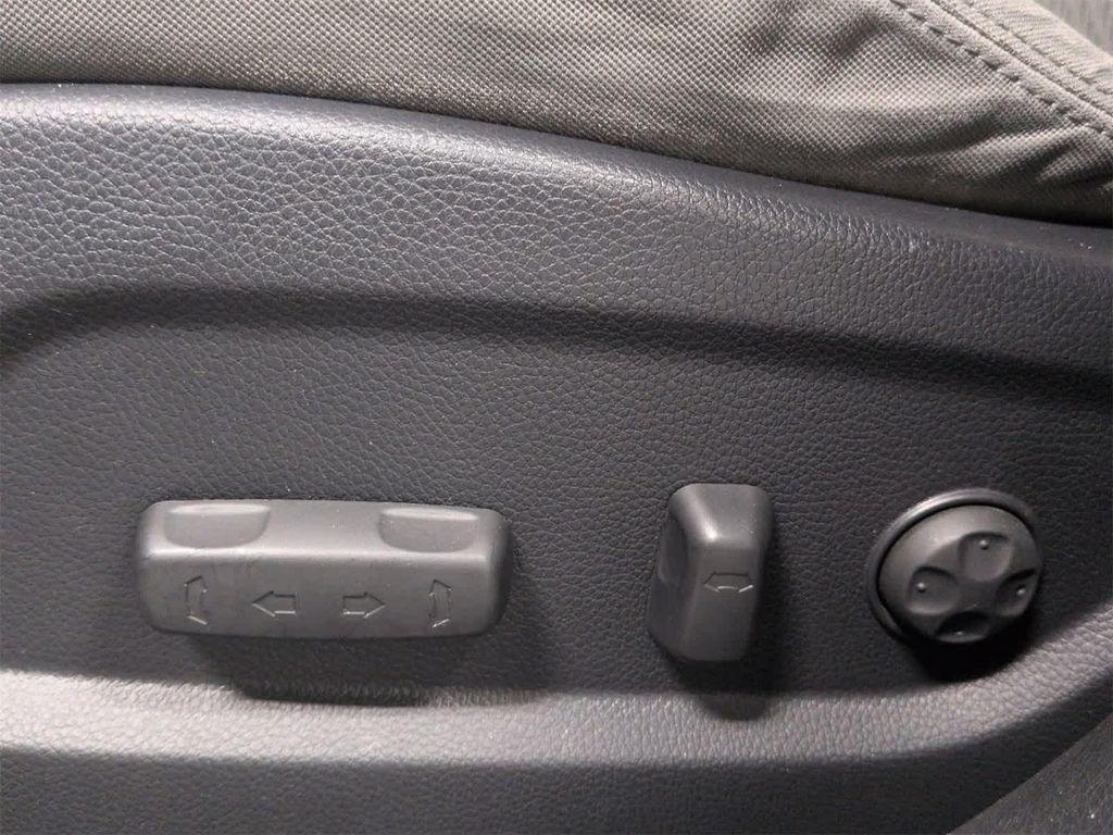 used 2015 Hyundai Santa Fe car, priced at $11,444