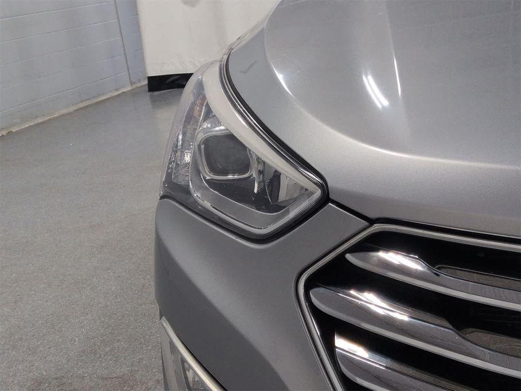 used 2015 Hyundai Santa Fe car, priced at $11,444