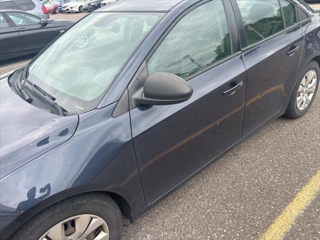 used 2016 Chevrolet Cruze Limited car, priced at $5,000