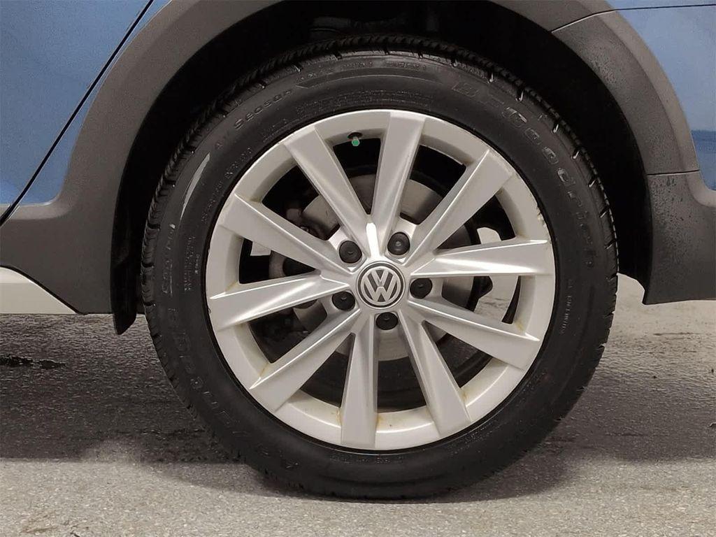 used 2017 Volkswagen Golf Alltrack car, priced at $15,495