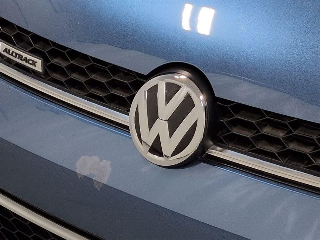 used 2017 Volkswagen Golf Alltrack car, priced at $15,495