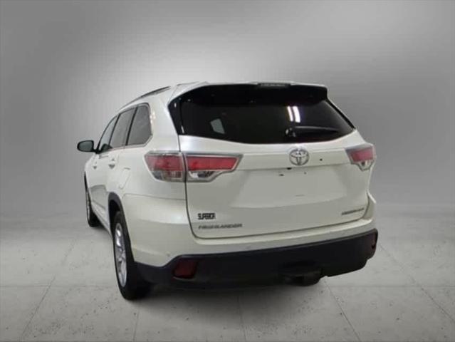 used 2015 Toyota Highlander car, priced at $19,700