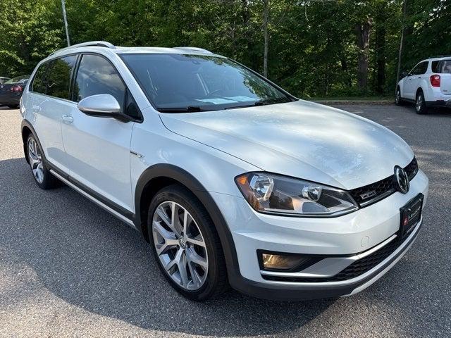 used 2017 Volkswagen Golf Alltrack car, priced at $11,878