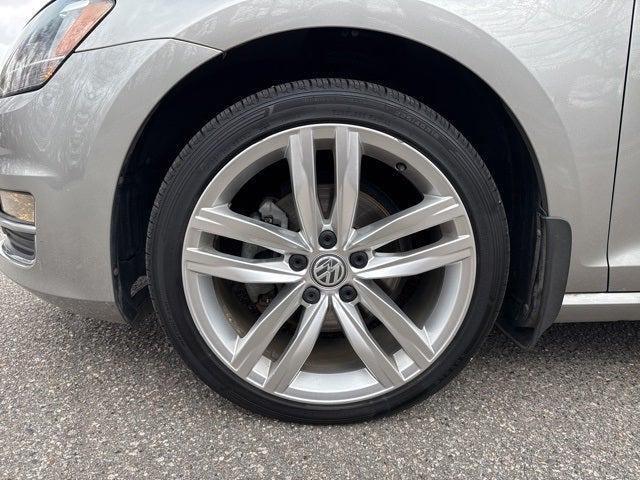 used 2016 Volkswagen Golf SportWagen car, priced at $15,000