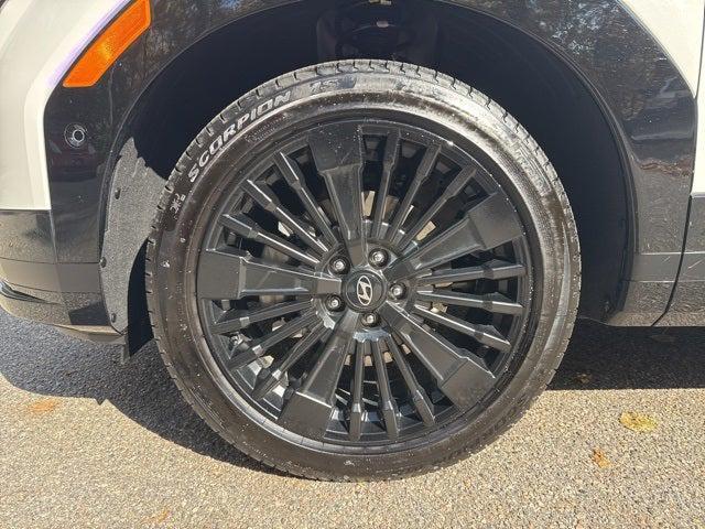 used 2025 Hyundai SANTA FE HEV car, priced at $41,990