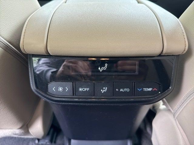 used 2023 Toyota Highlander Hybrid car, priced at $40,990