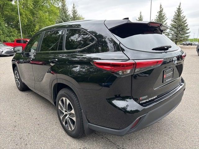 used 2023 Toyota Highlander Hybrid car, priced at $40,990