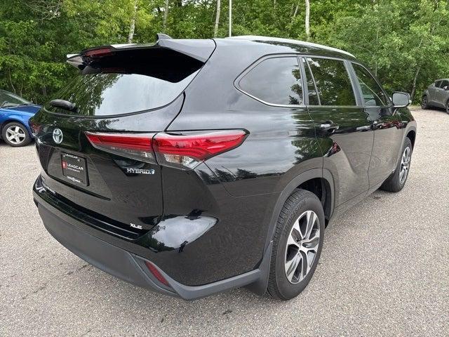 used 2023 Toyota Highlander Hybrid car, priced at $40,990