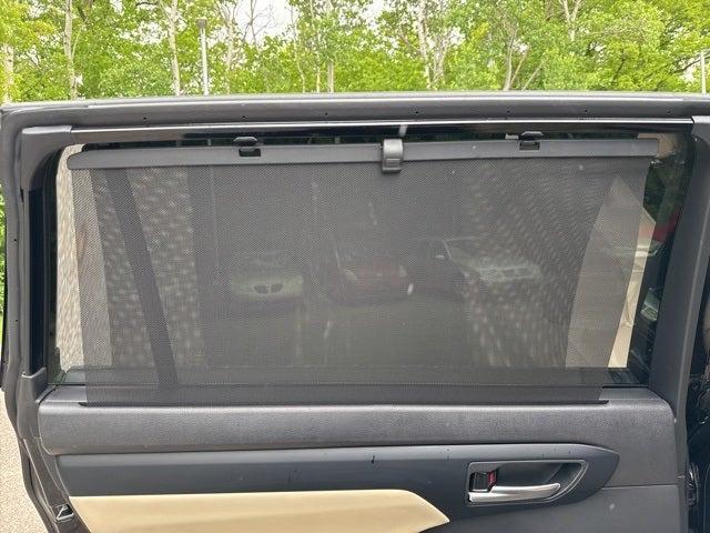 used 2023 Toyota Highlander Hybrid car, priced at $40,990