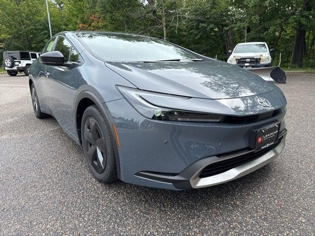 new 2026 Toyota Prius Plug-In Hybrid car, priced at $34,470