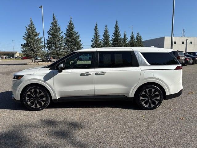 used 2024 Kia Carnival car, priced at $35,223