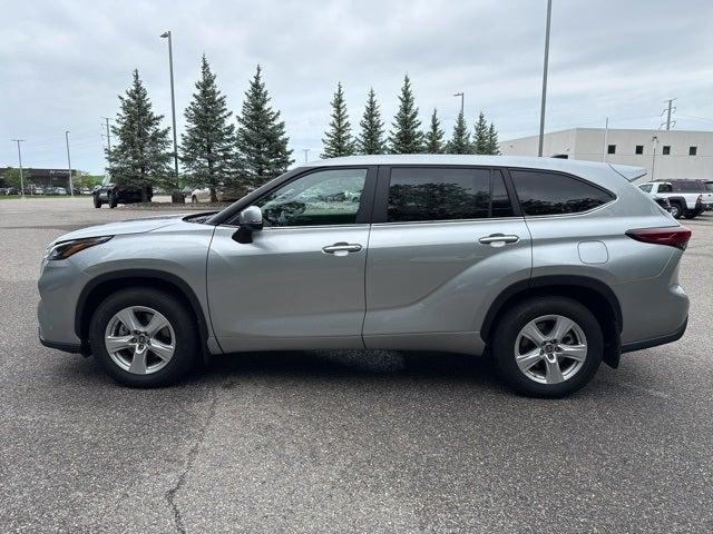 used 2023 Toyota Highlander car, priced at $34,990