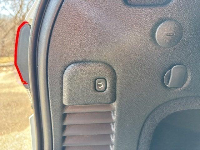 used 2020 Jeep Grand Cherokee car, priced at $25,000