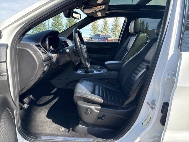 used 2020 Jeep Grand Cherokee car, priced at $25,000