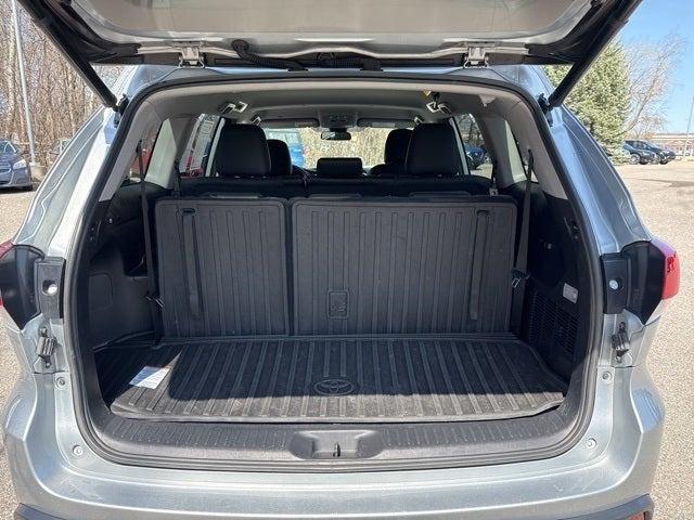used 2019 Toyota Highlander car, priced at $23,490