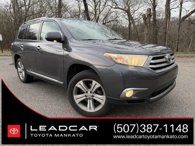 used 2013 Toyota Highlander car, priced at $10,990