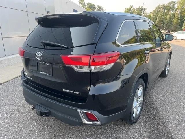 used 2017 Toyota Highlander car, priced at $22,990