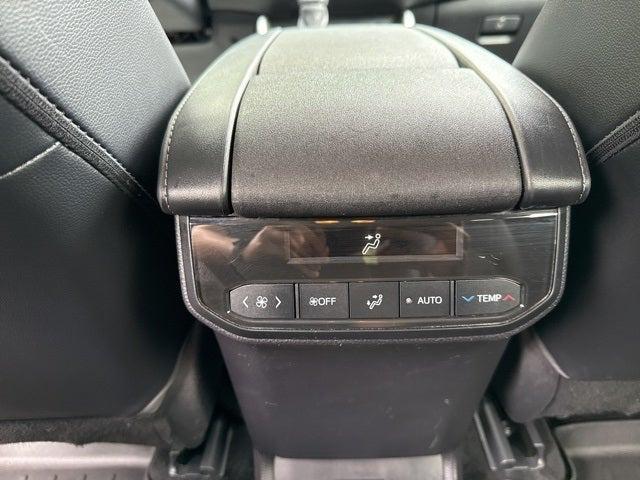 used 2022 Toyota Highlander car, priced at $32,890