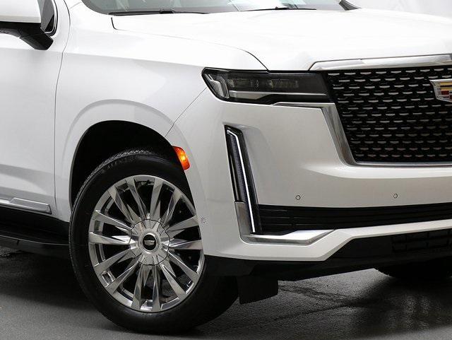 used 2023 Cadillac Escalade ESV car, priced at $67,367