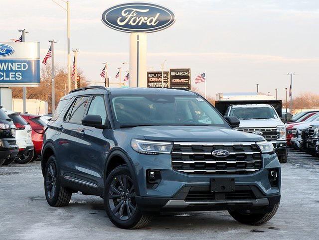 new 2025 Ford Explorer car, priced at $45,824