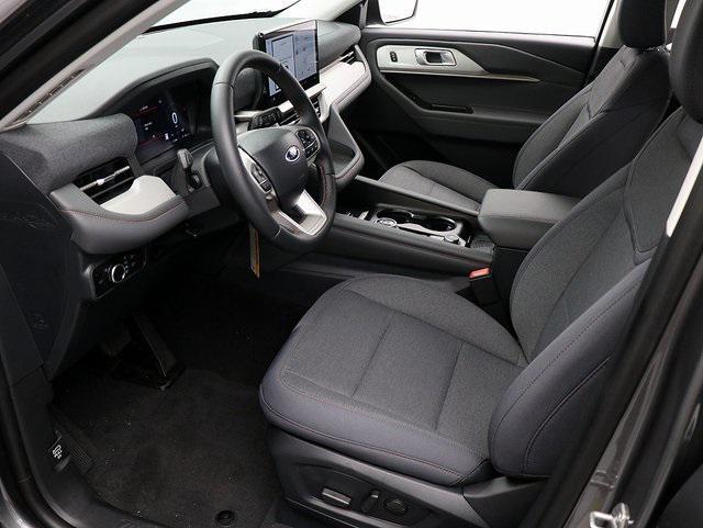 new 2025 Ford Explorer car, priced at $40,237