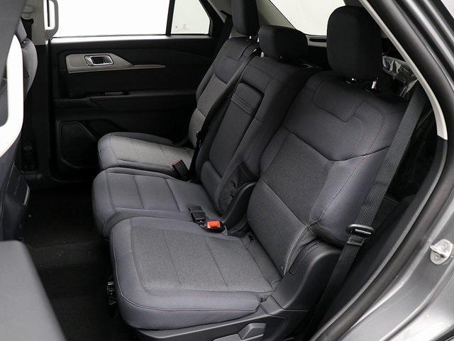 new 2025 Ford Explorer car, priced at $40,237