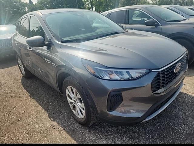 used 2023 Ford Escape car, priced at $24,995