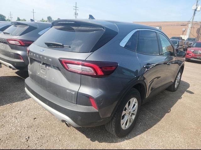 used 2023 Ford Escape car, priced at $24,995