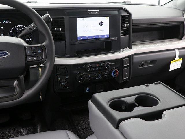new 2025 Ford F-350 car, priced at $65,996
