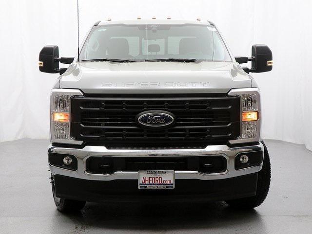 new 2025 Ford F-350 car, priced at $71,335