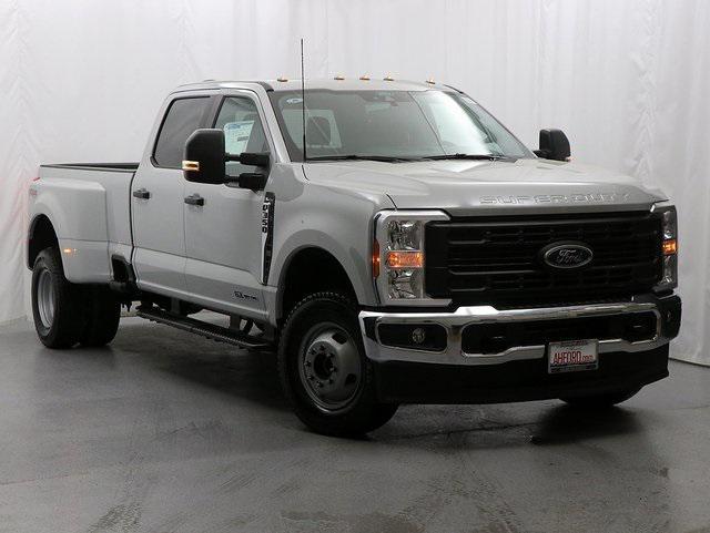 new 2025 Ford F-350 car, priced at $71,335